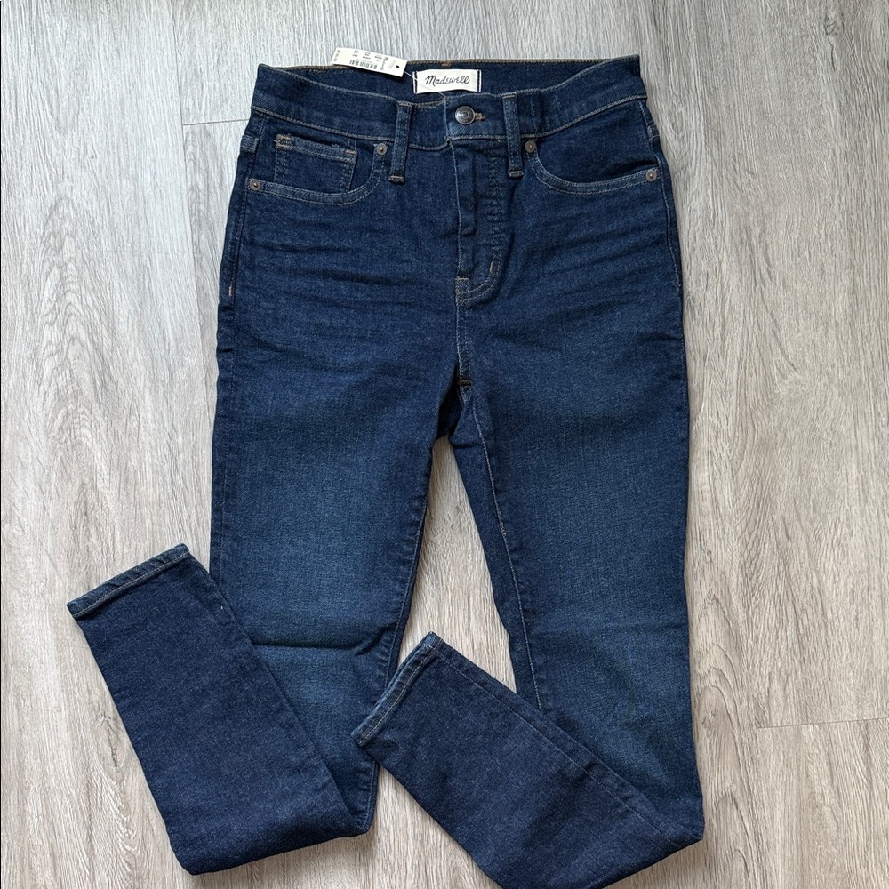 Madewell Mid Rise Dark Indigo Skinny Jeans 26